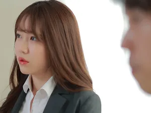 Quan hệ tại Đài Loan "Nam Cam Thần" quan hệ tại khách sạn sinh viên đại học xinh đẹp vừa bước vào biển, hơi ngại ngùng khi buông tay, khuôn mặt hoàn hảo...